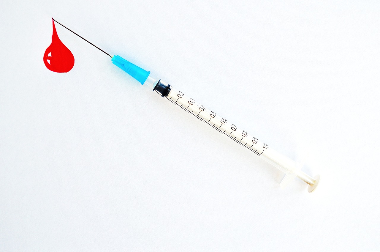Kaş ve Göz Kapağı Estetiği İçin Uzman Doktorlara Gitmek Neden Önemlidir?