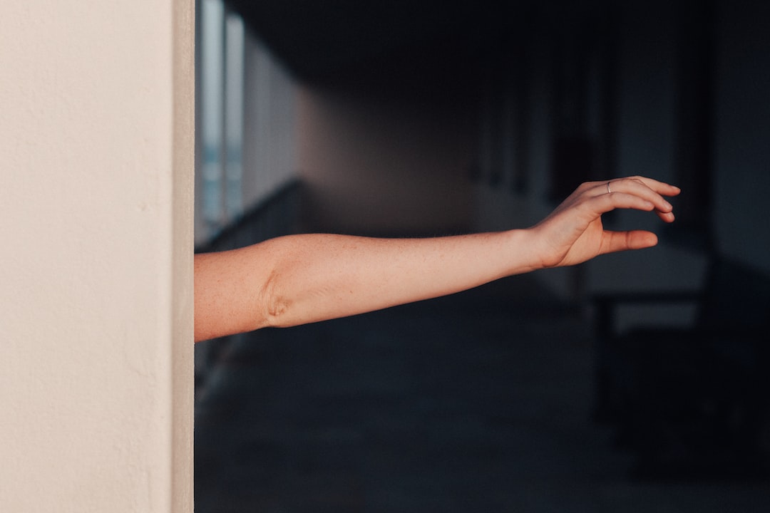 Kol Germe Operasyonu ve Liposuction Nedir?