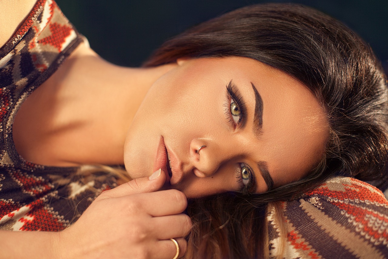 Dermapen ile Ciltteki Kırışıklıkları Giderme ve Gençleştirme