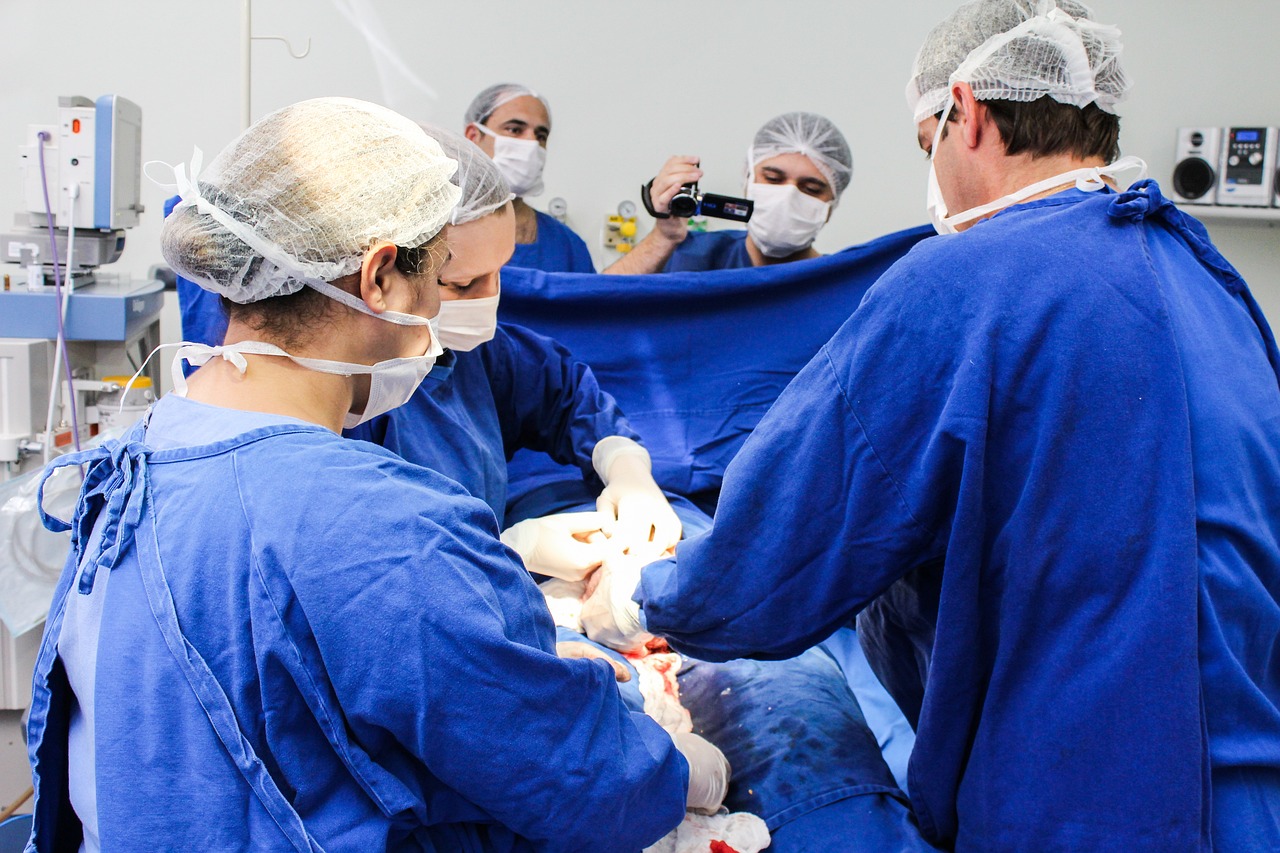 İzmir Estetik Cerrahi - Liposuction Operasyon Sonrası İz Kalır mı? İzler Nasıl Azaltılır?